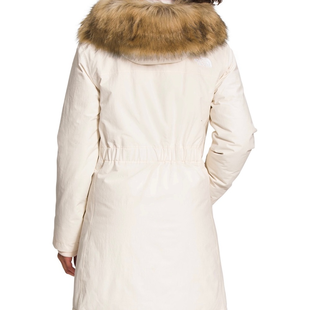 The North Face
Women's Arctic Hooded Faux-Fur-Trim
Parka